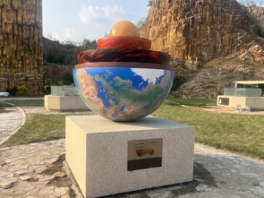 Painted-Stainless-Steel-Earth-Sculpture (7)