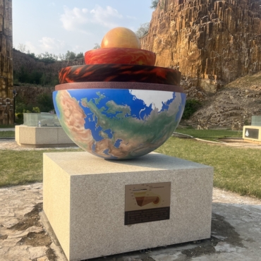Painted-Stainless-Steel-Earth-Sculpture (7)