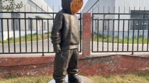 contemporary bronze sculpture