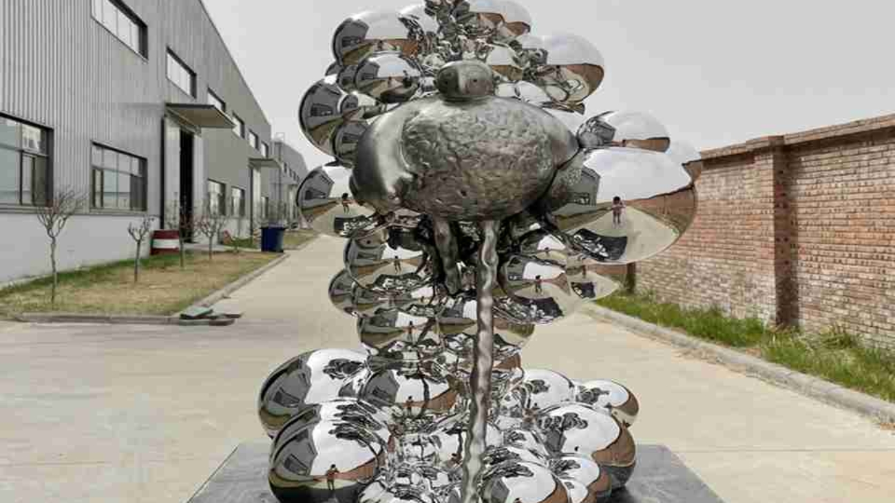 Extra-large metal art