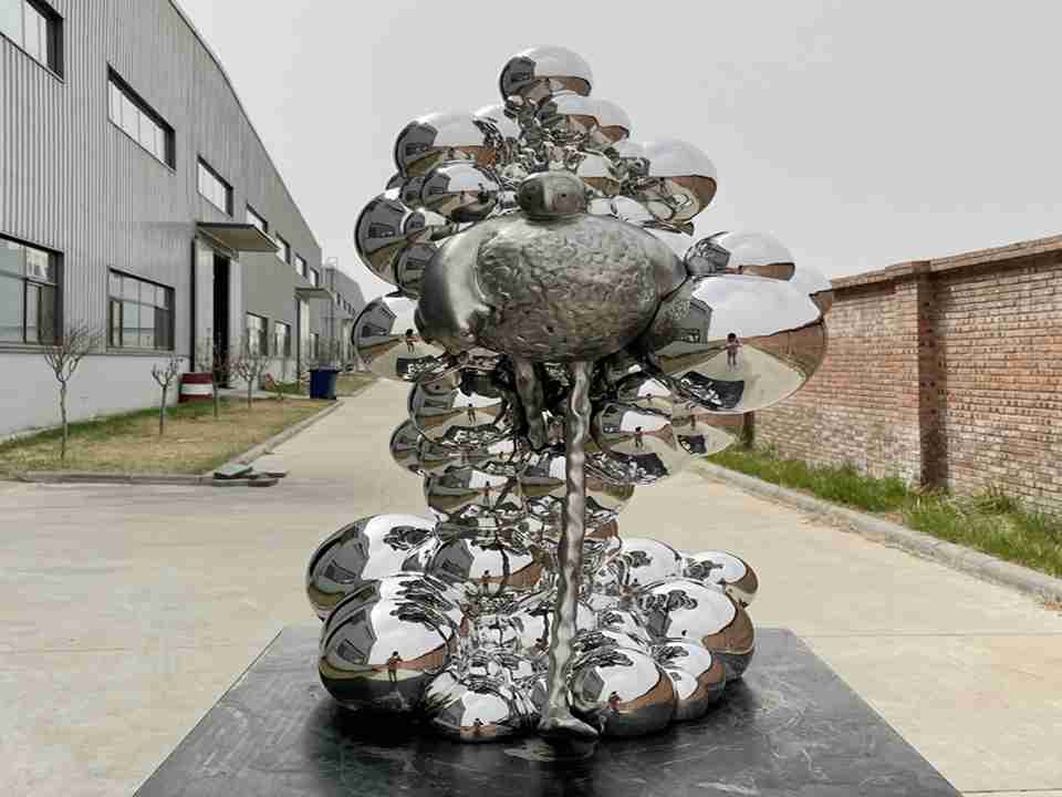 sheet steel sculpture