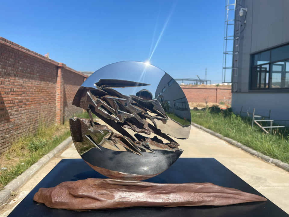 Outdoor Steel Sculptures