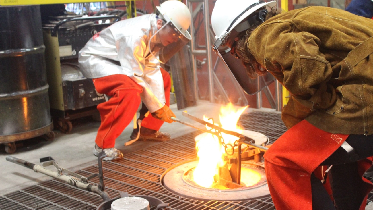 bronze sculpture making process
